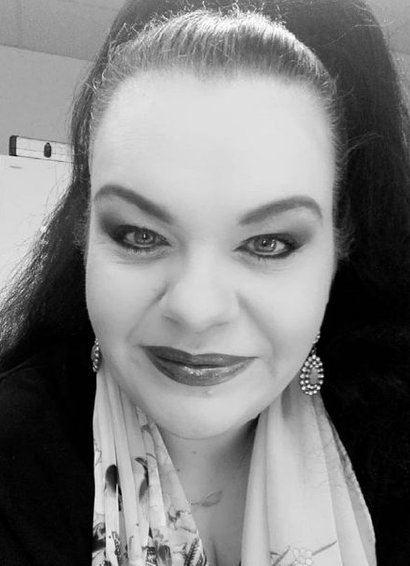 profilfoto-stefanie-gralewski-hexe-berlin