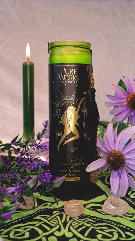 Glaskerze "Divine Goddess"