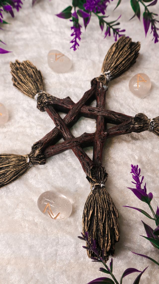Hexen-Besen-Pentagramm-Plakette – Uralter Schutz und die Kraft der Elemente für Deinen Altar – Bild 2